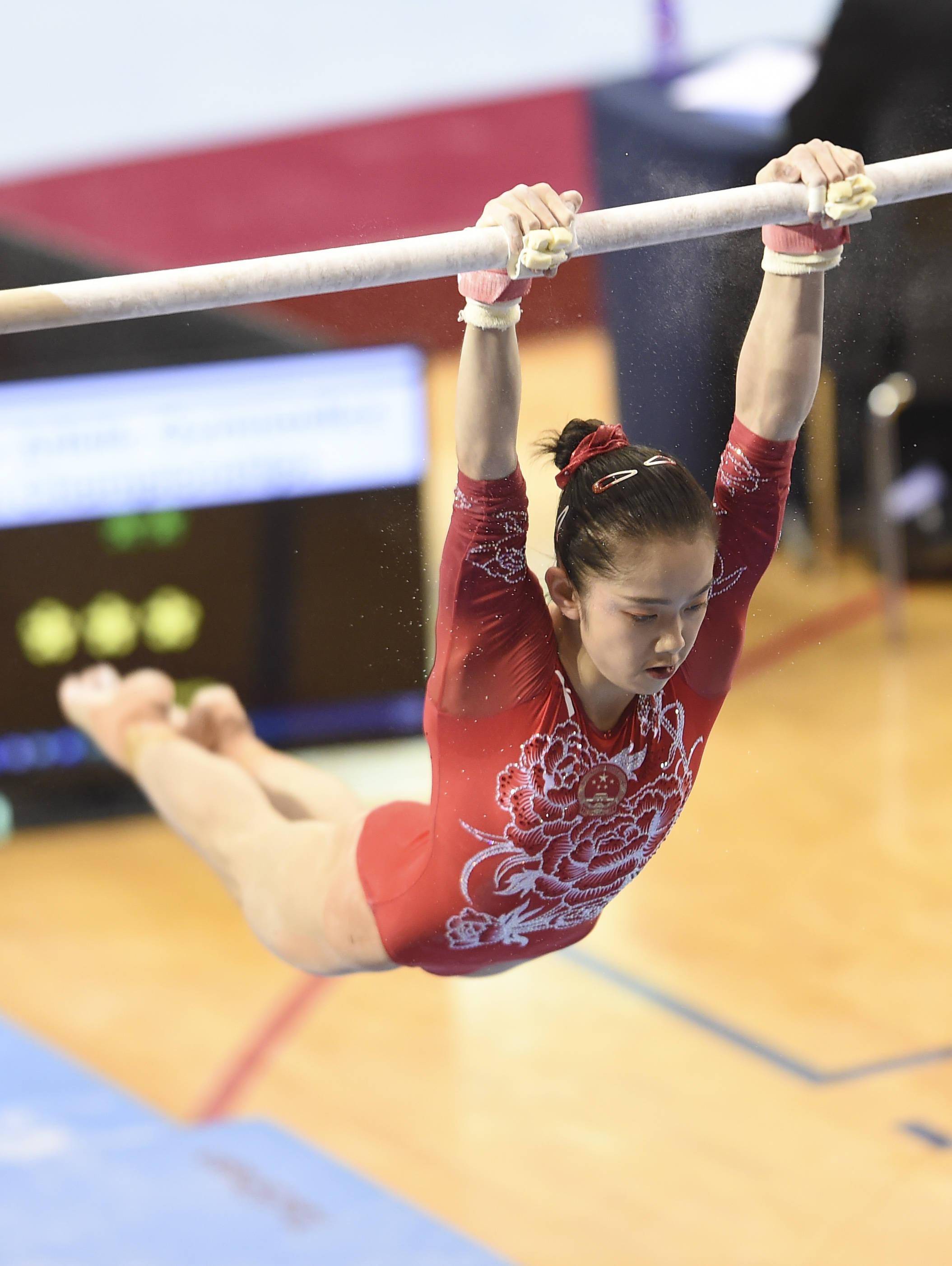 体操赛事精彩瞬间盘点，年度回顾震撼登场