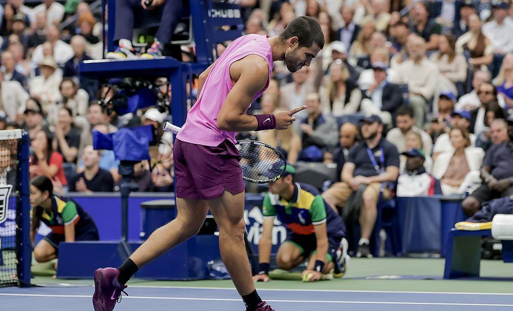 开云体育APP下载-美网横扫ATP总决赛，阿尔卡拉斯带队取胜