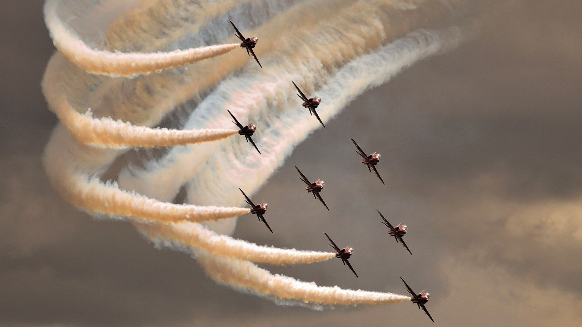 战术的黄昏,阿森纳哲学如何终结了玻利维亚足球,以及拉什福德的冠军启示