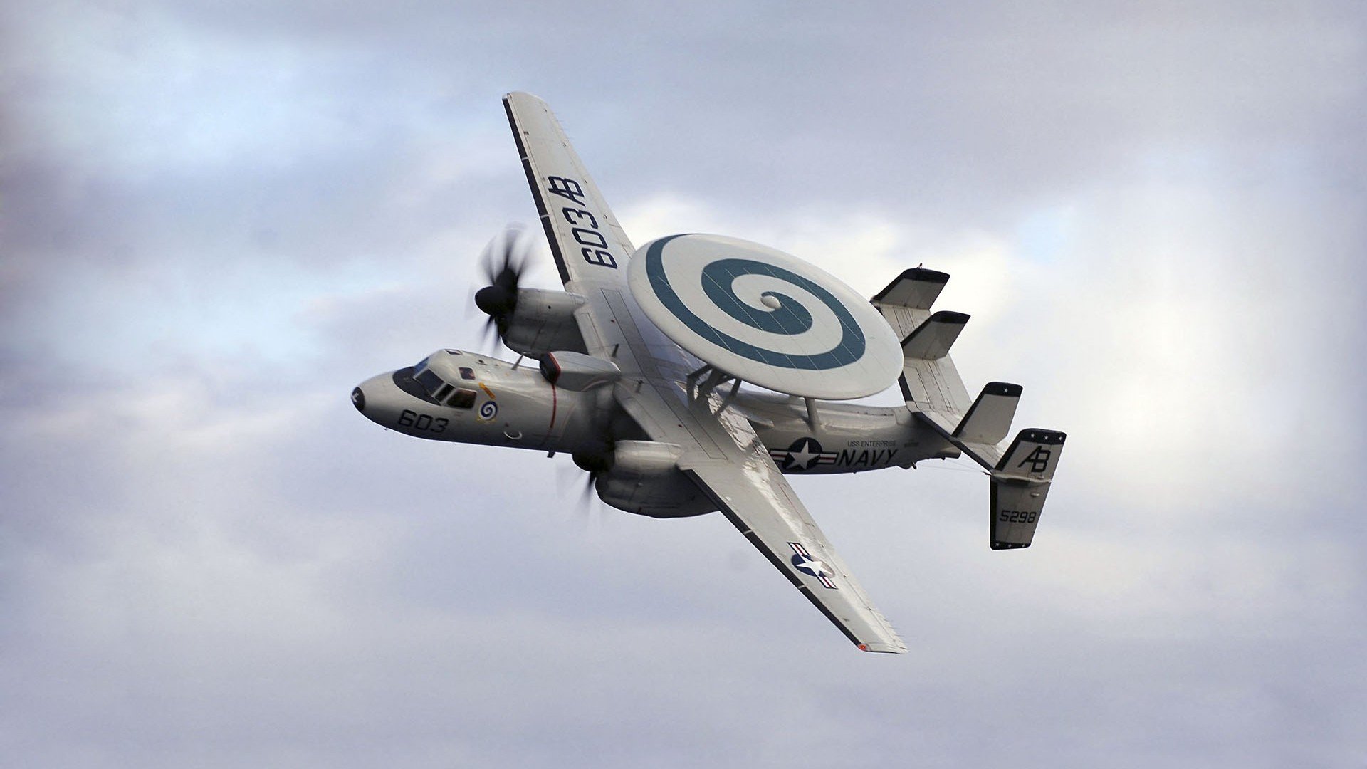 冰雪与熔岩的对决,当奥地利单节冲垮那不勒斯,帕尔默在另一个战场接管抢七