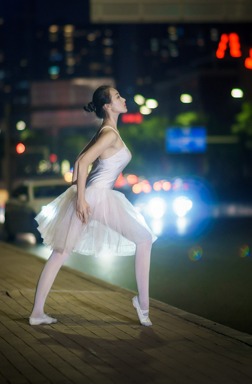 F1年度争冠之夜的篮球回声，西亚卡姆全场最佳无争议