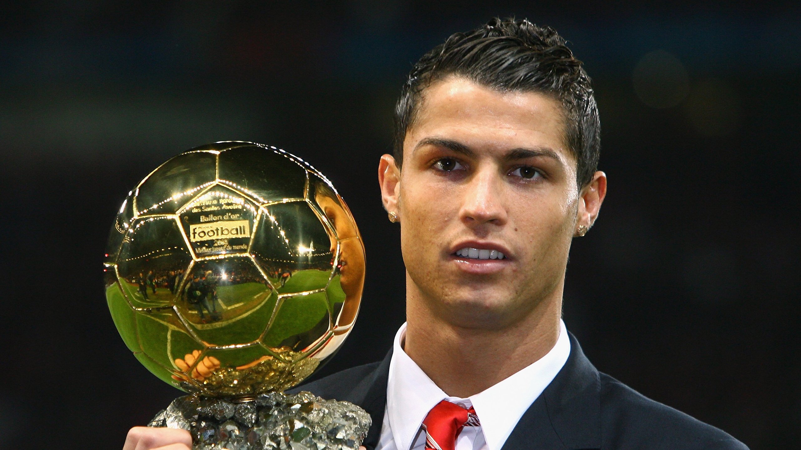 极速王座与绝对高度，当维斯塔潘化身太阳踏平工体